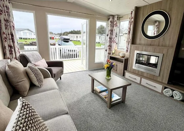 Escape To The Caravan-Cornwall